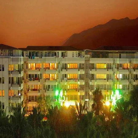 Hotel Anfora Residans 3*